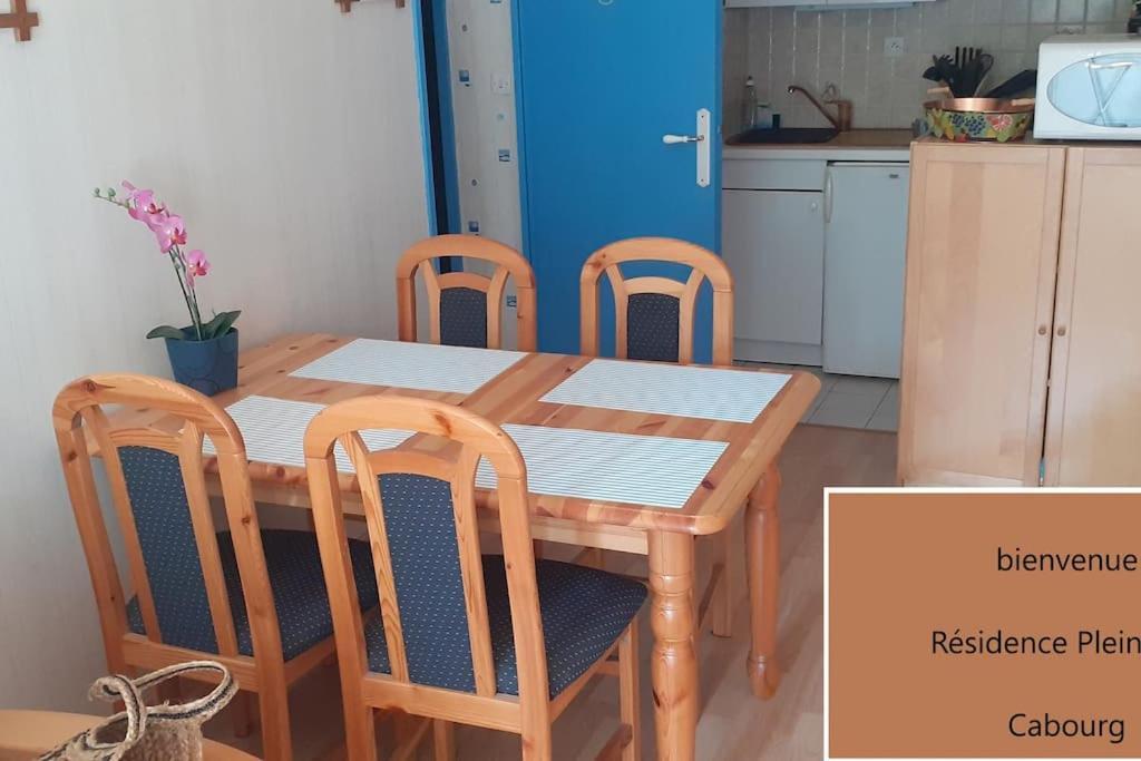 Appt 4 Personnes En Residence,wifi, Parking. * Cabourg